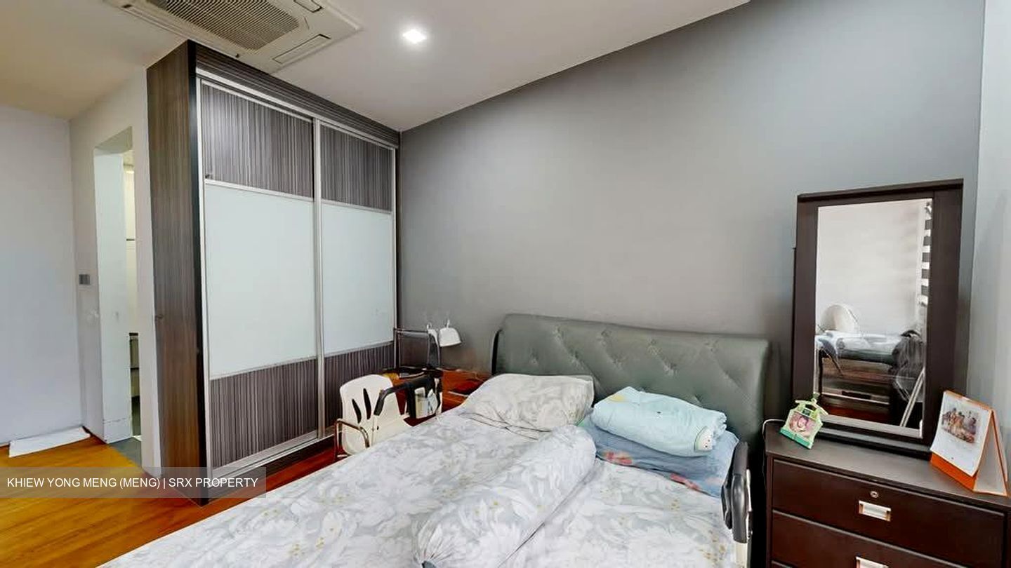 Flower Road (D19), Semi-Detached #573745561
